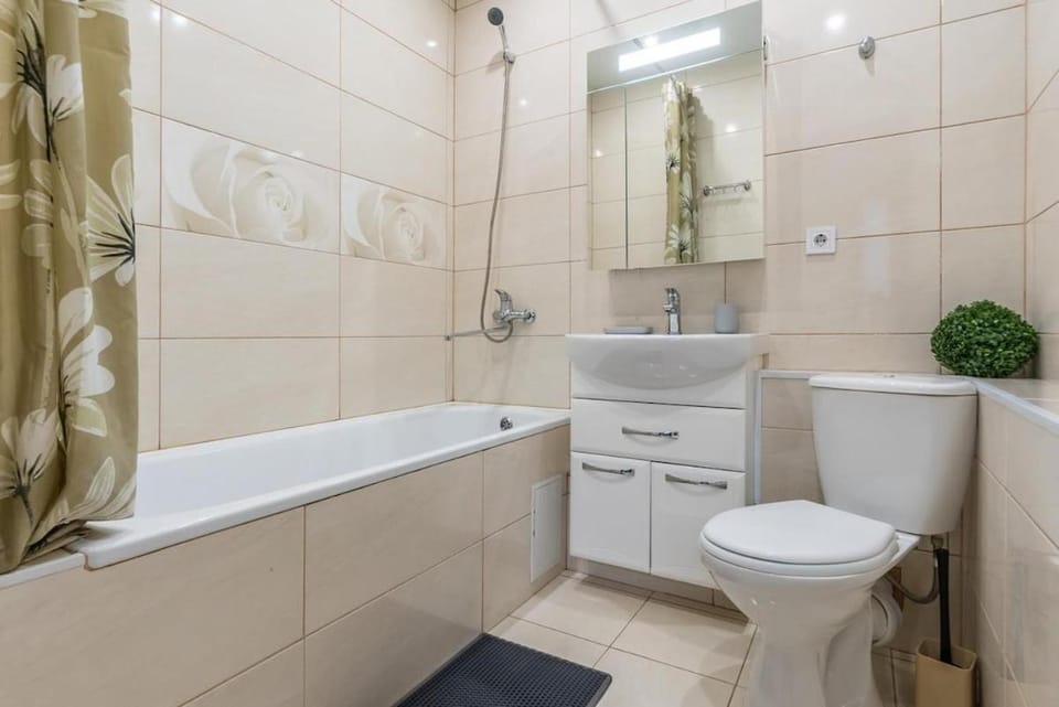 VIP apartment view of the lake Apartment in Kiev City - Kyiv
