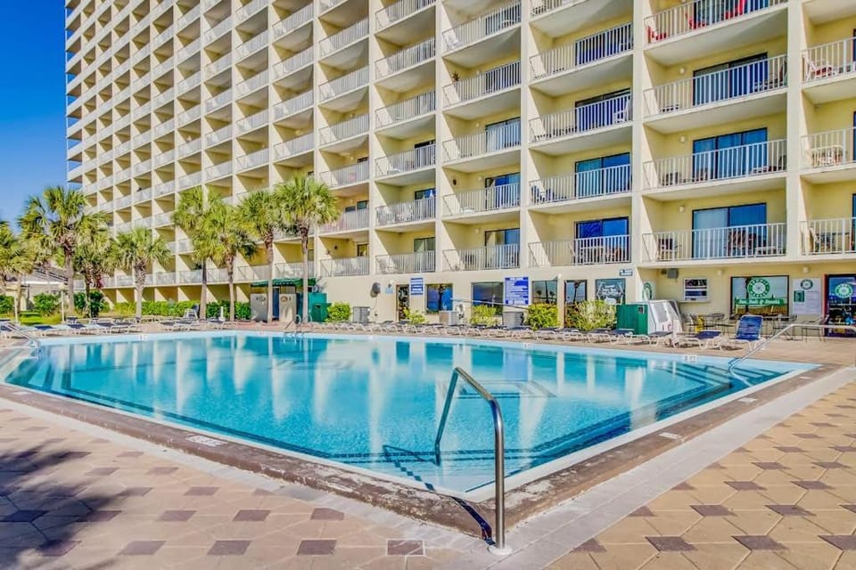 Beachfront condo in gated resort Pools & Hot tub House in Panama City Beach