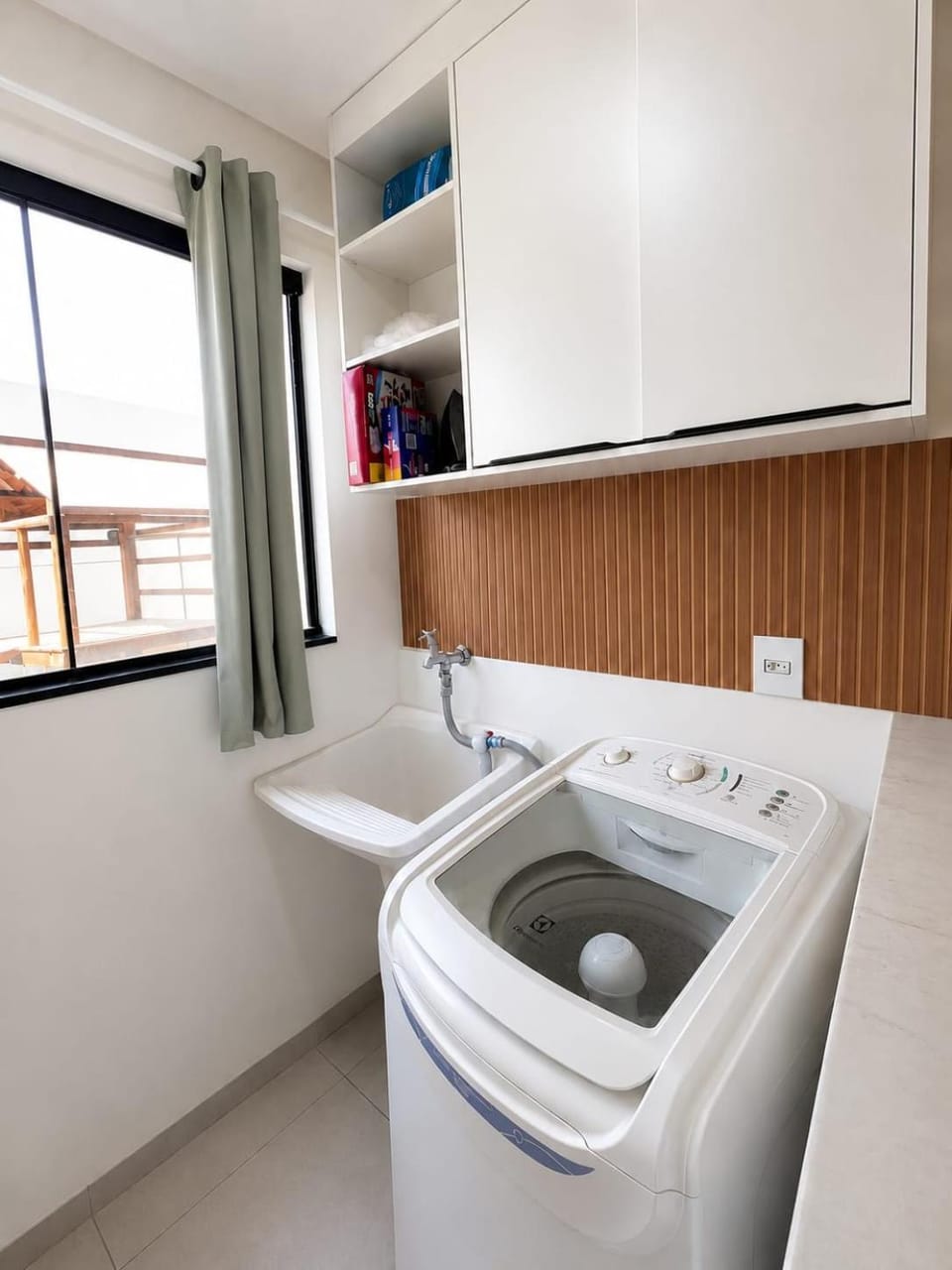Studio Elegance Completo Apartment in State of Mato Grosso, Brazil