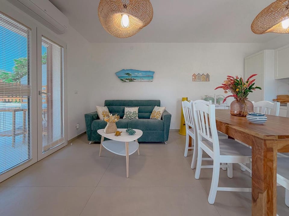 NUOVO - Pergola con BBQ - 2 Camere - Stintino by Host Hero Apartment in Stintino