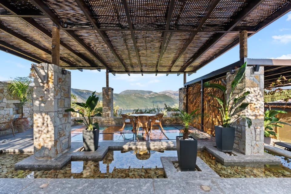 Ιπποθόη Villa in Peloponnese, Western Greece and the Ionian