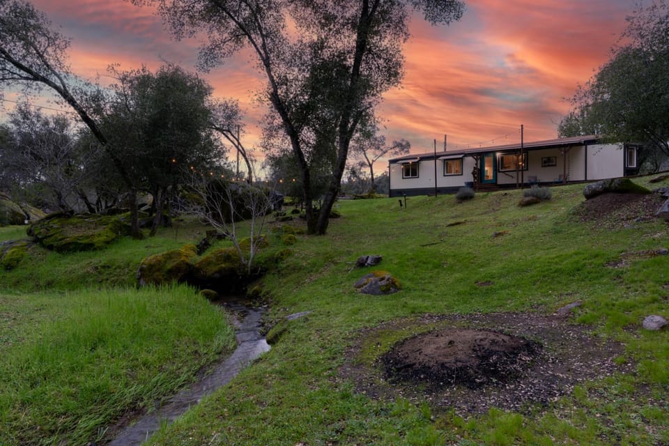 Property building, Natural landscape, Sunset