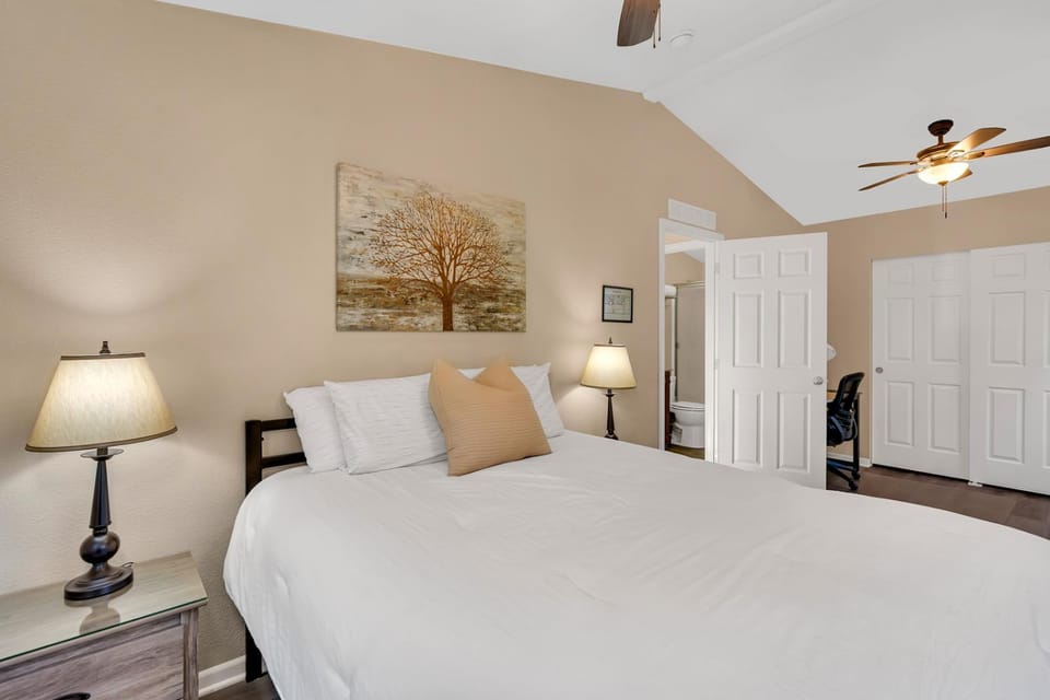 Bed, Bedroom, wardrobe