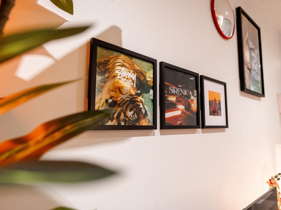 Living room, Decorative detail