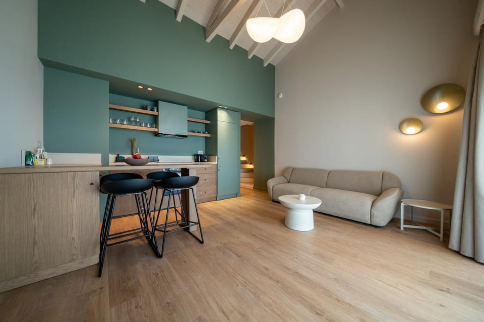 Kitchen or kitchenette, Living room, Seating area, Dining area, Sea view
