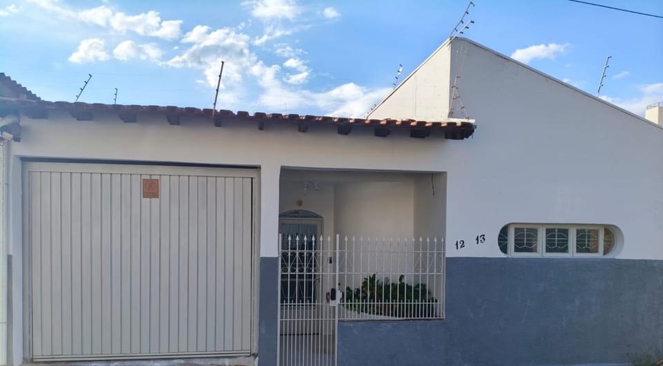 Hostel Vila Universitária Bauru Hotel in Bauru