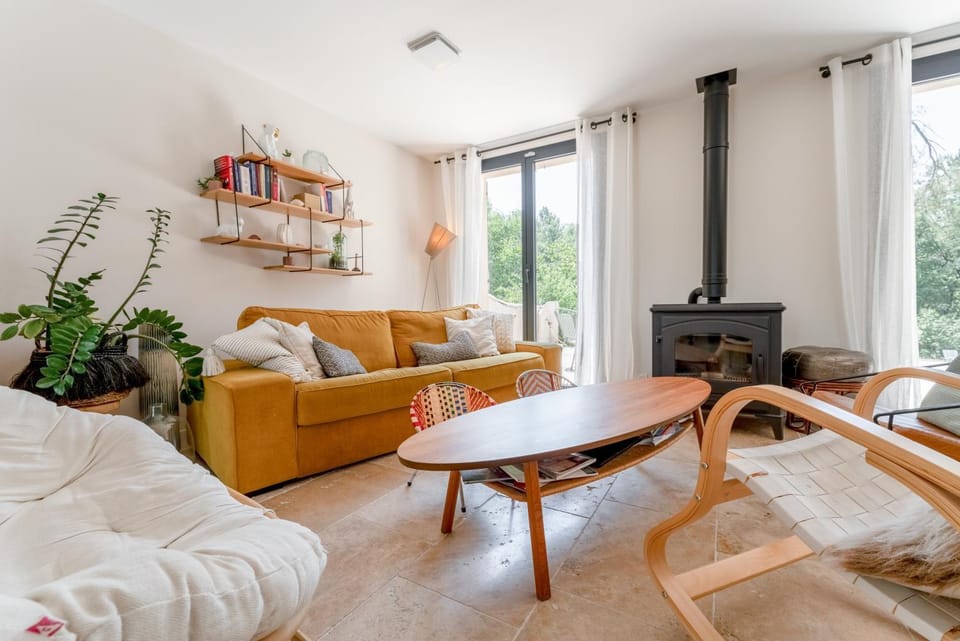 Property building, Living room