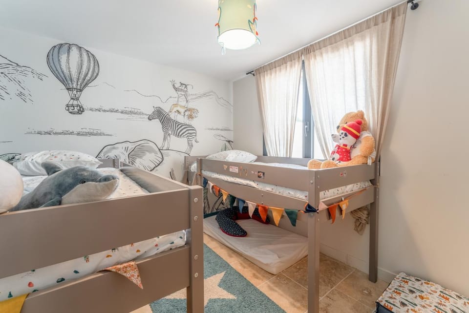 Property building, Living room, Bedroom