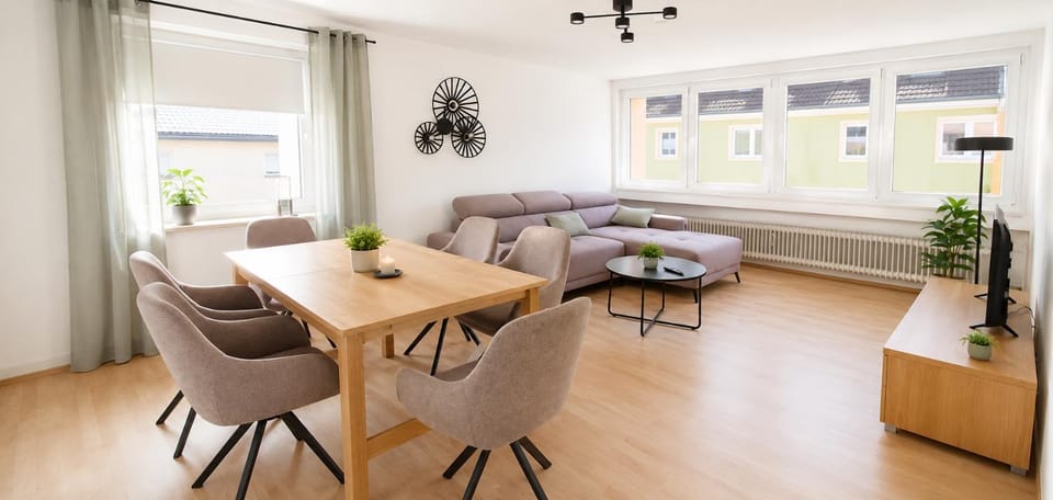Communal lounge/ TV room, Living room, Seating area, Dining area