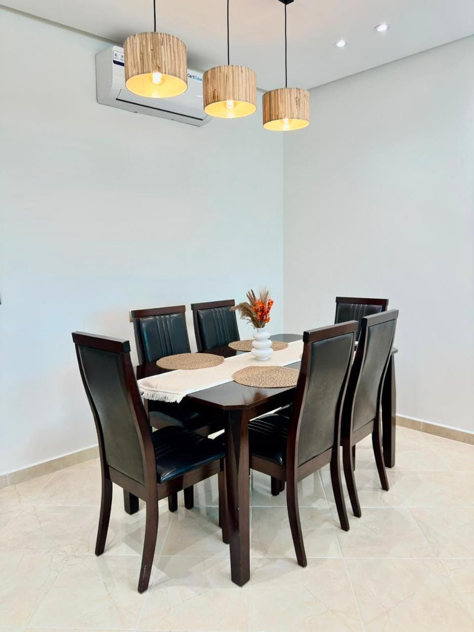 Bright modern apartment , Panoramic view, Parking Apartment in Tangier