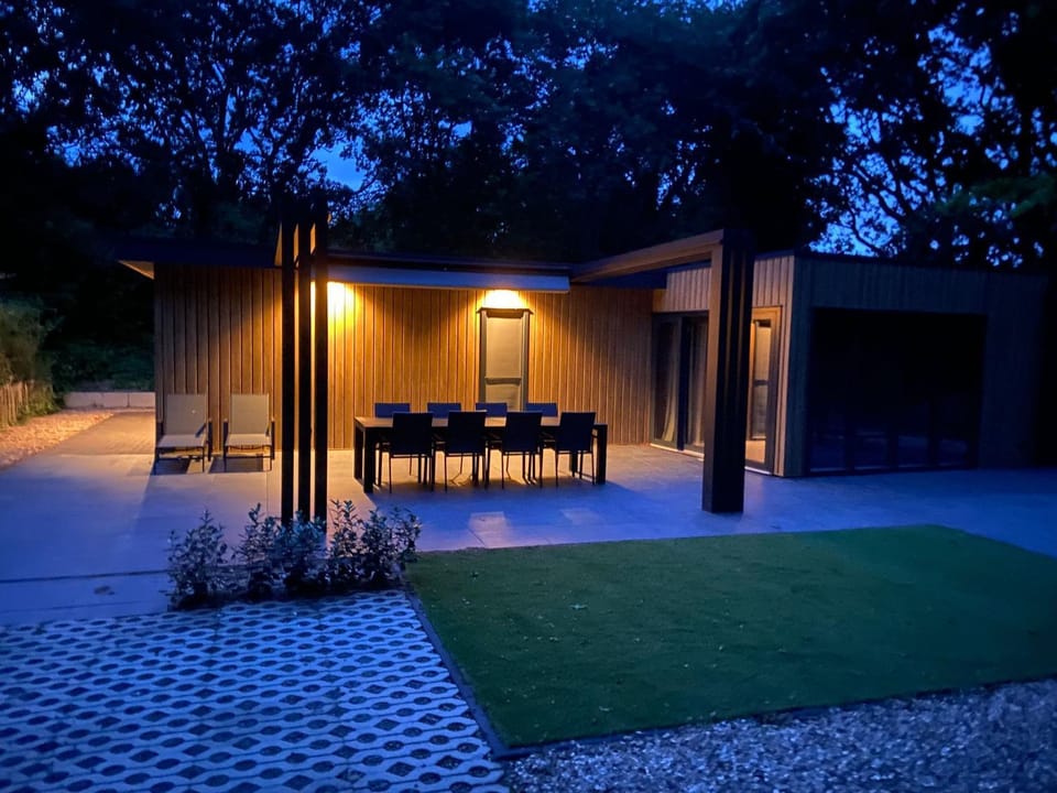 Patio, Garden view