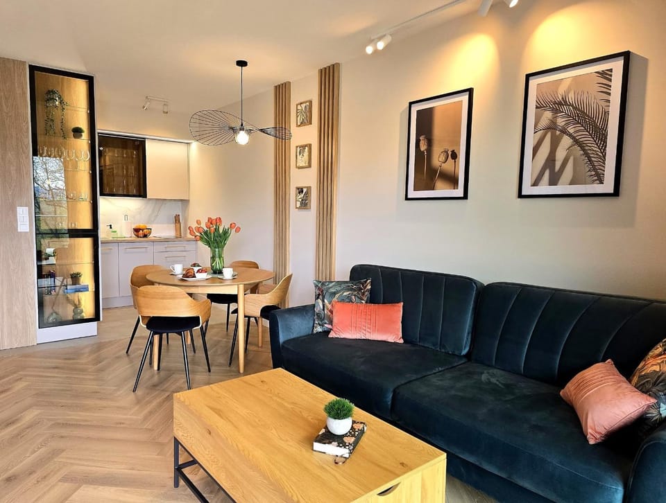 Luksusowy Apartament Cudny Widok z prywatnym Jacuzzi i Sauną Apartment in Lower Silesian Voivodeship