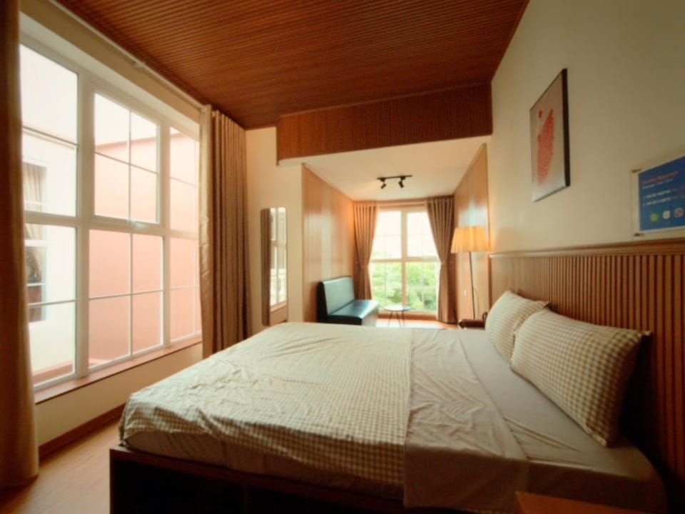 La Casa Di Dicembre 118 Khương Đình Vacation rental in Hanoi