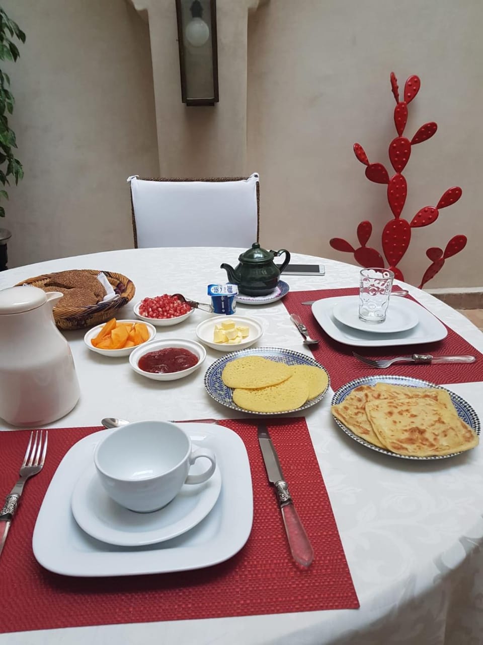 Food, Continental breakfast, Drinks
