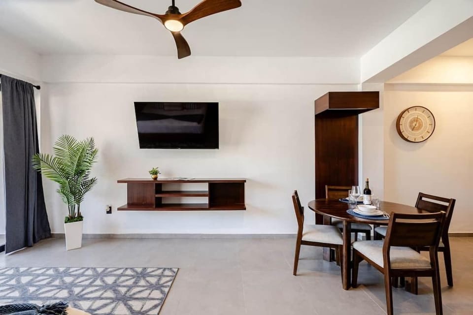 New Listing • Prime Location • Cozy & Modern Apartment in Cabo San Lucas