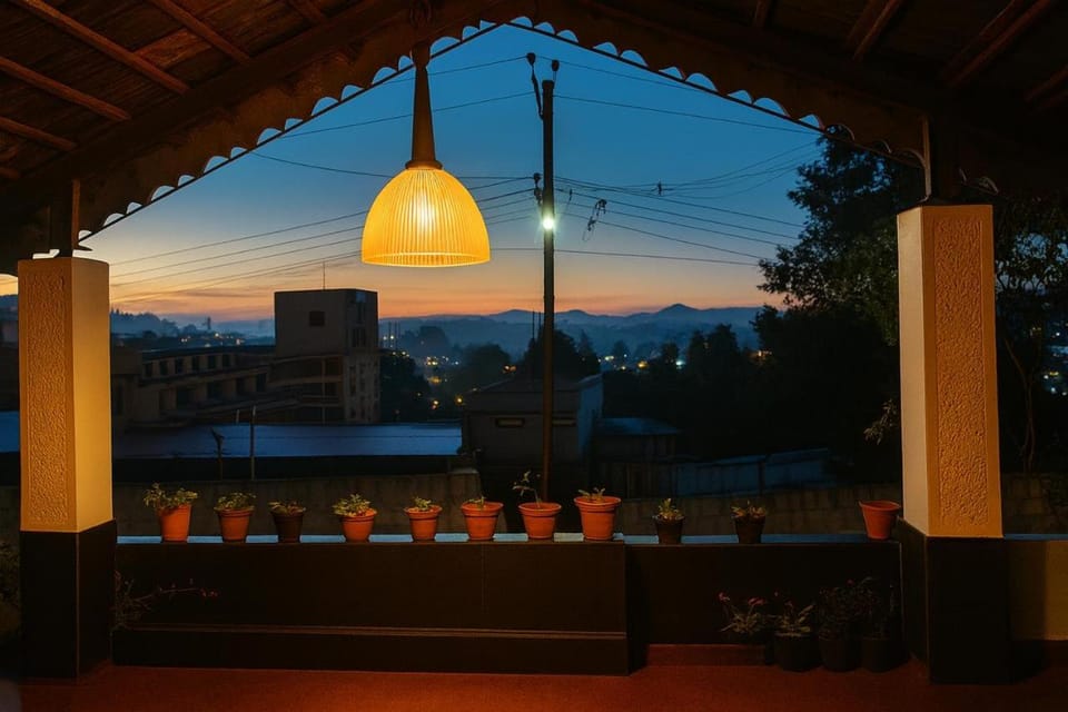 Secret Escape Colonial Bungalow Vacation rental in Ooty