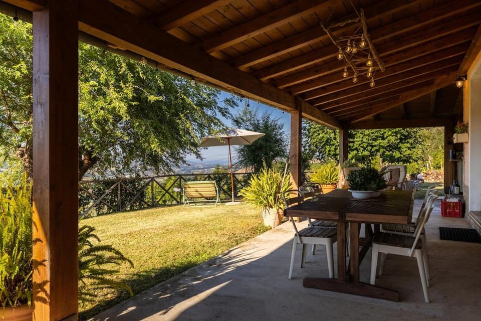 -Villetta panoramica- Giardino, BBQ, 8 ospiti House in Marche