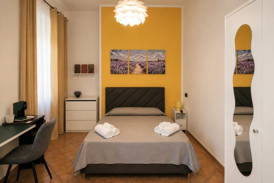 Cinque Terre in Fiore - mytouristhome Bed and Breakfast in La Spezia