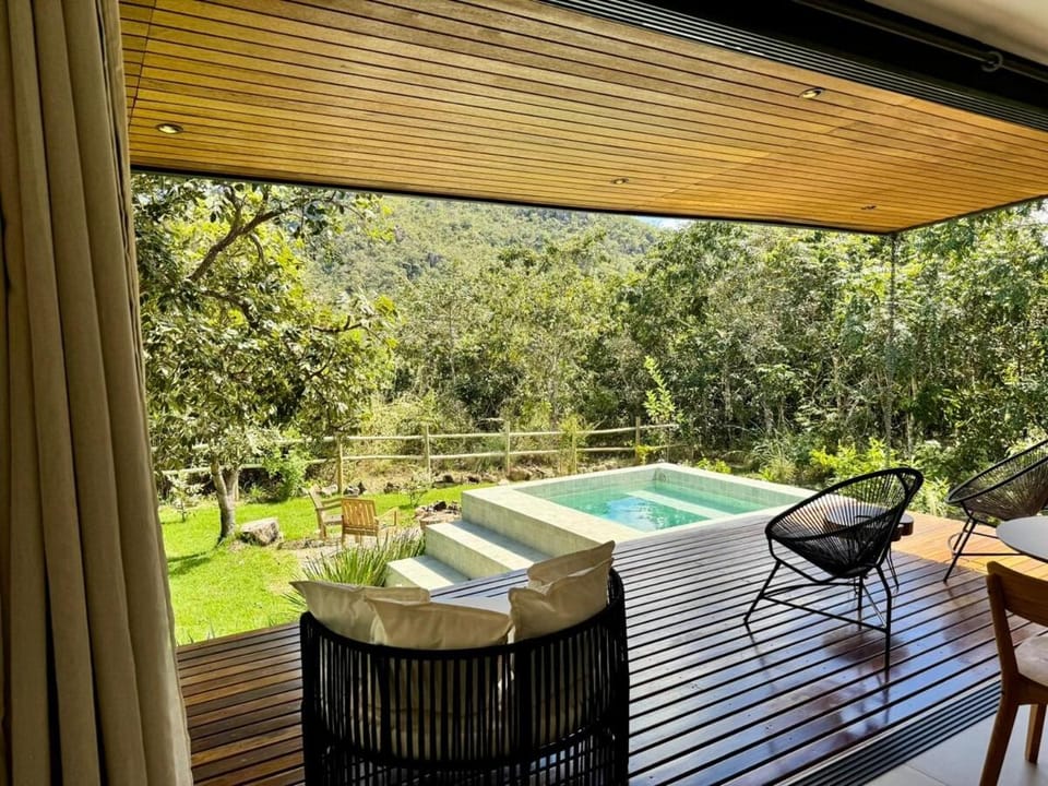 Patio, Garden view