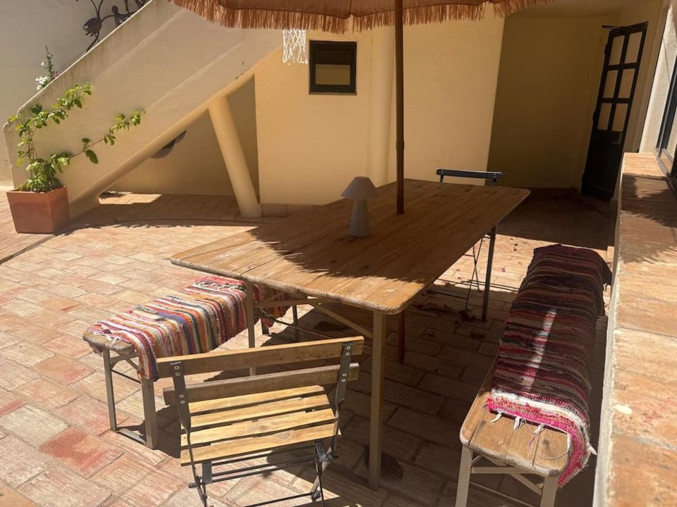 Patio, Day, Balcony/Terrace, Seating area, Dining area