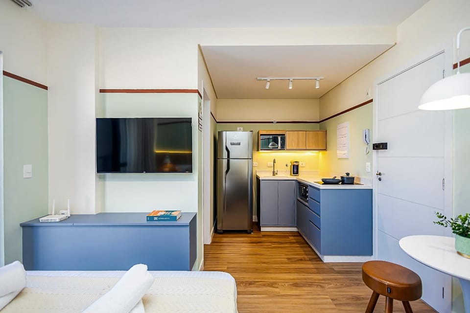 Apto com Garagem, Sacada, Ar Quente Frio, Academia Apartment in Curitiba