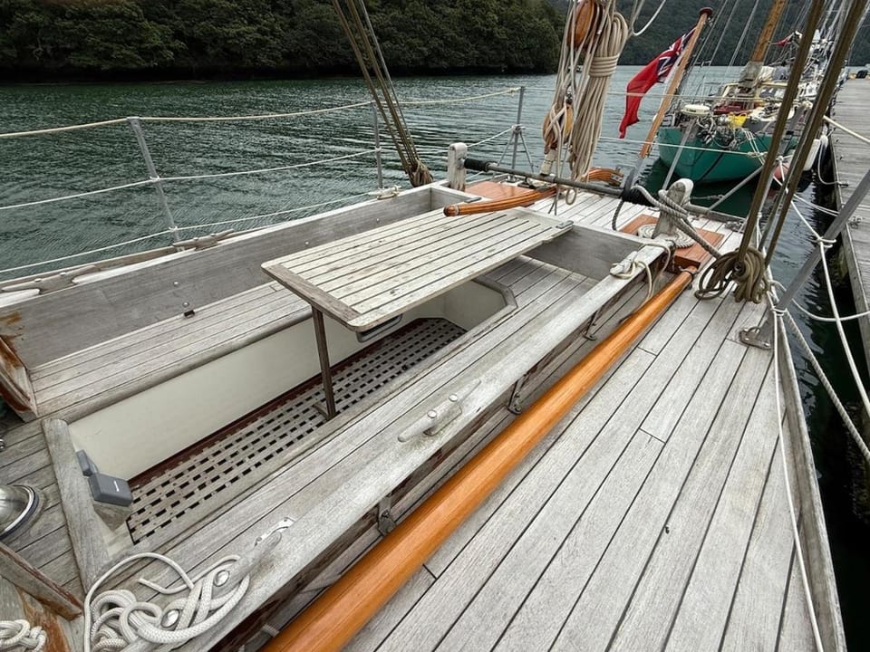 Traditional Sailing Pilot Cutter - Jan Rorlan Docked boat in Saint Austell