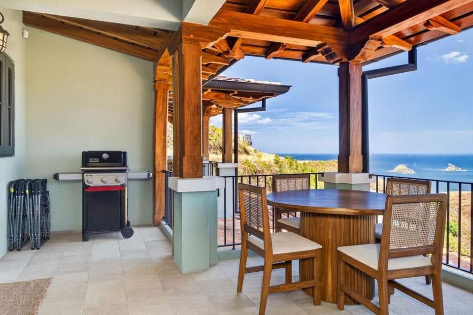 Las Catalinas Escape Ocean View & Plunge Pool House in Guanacaste Province