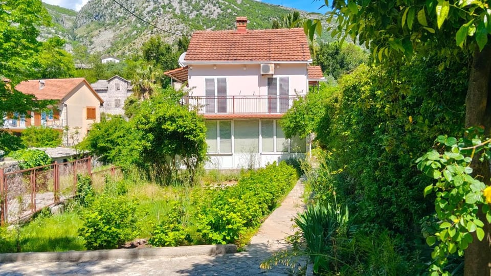 Apartments Skipper bay Risan Apartment in Kotor Municipality