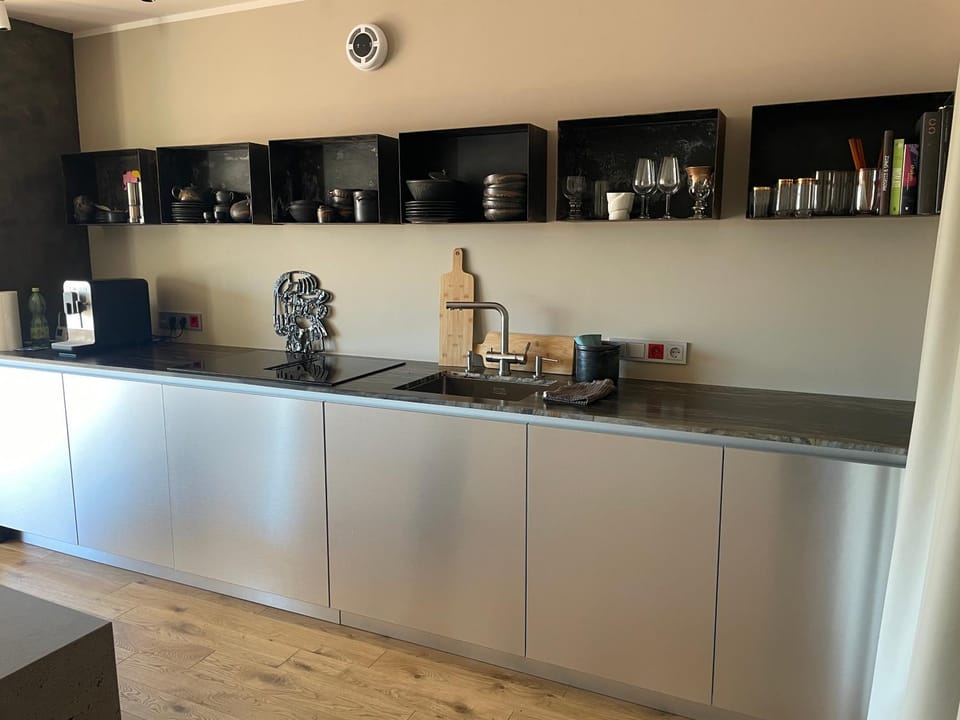 Coffee/tea facilities, Kitchen or kitchenette