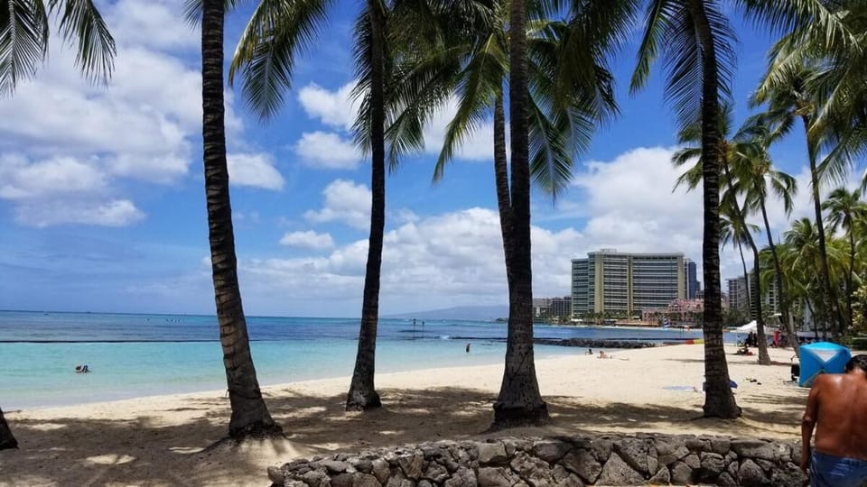 2 min Walk to Waikiki Beach! Ocean View Studio Apartment in Honolulu
