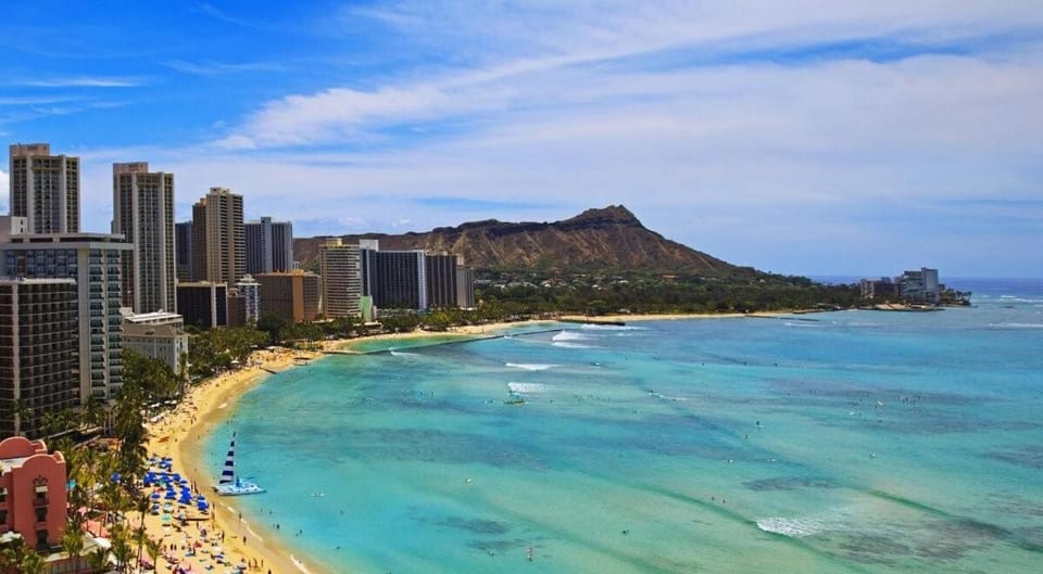 2 min Walk to Waikiki Beach! Ocean View Studio Apartment in Honolulu