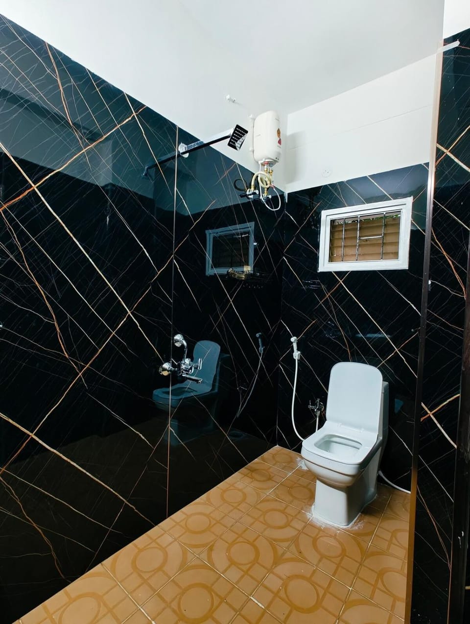2 min Walk to Apollo hospital jubilee hills Apartment in Hyderabad