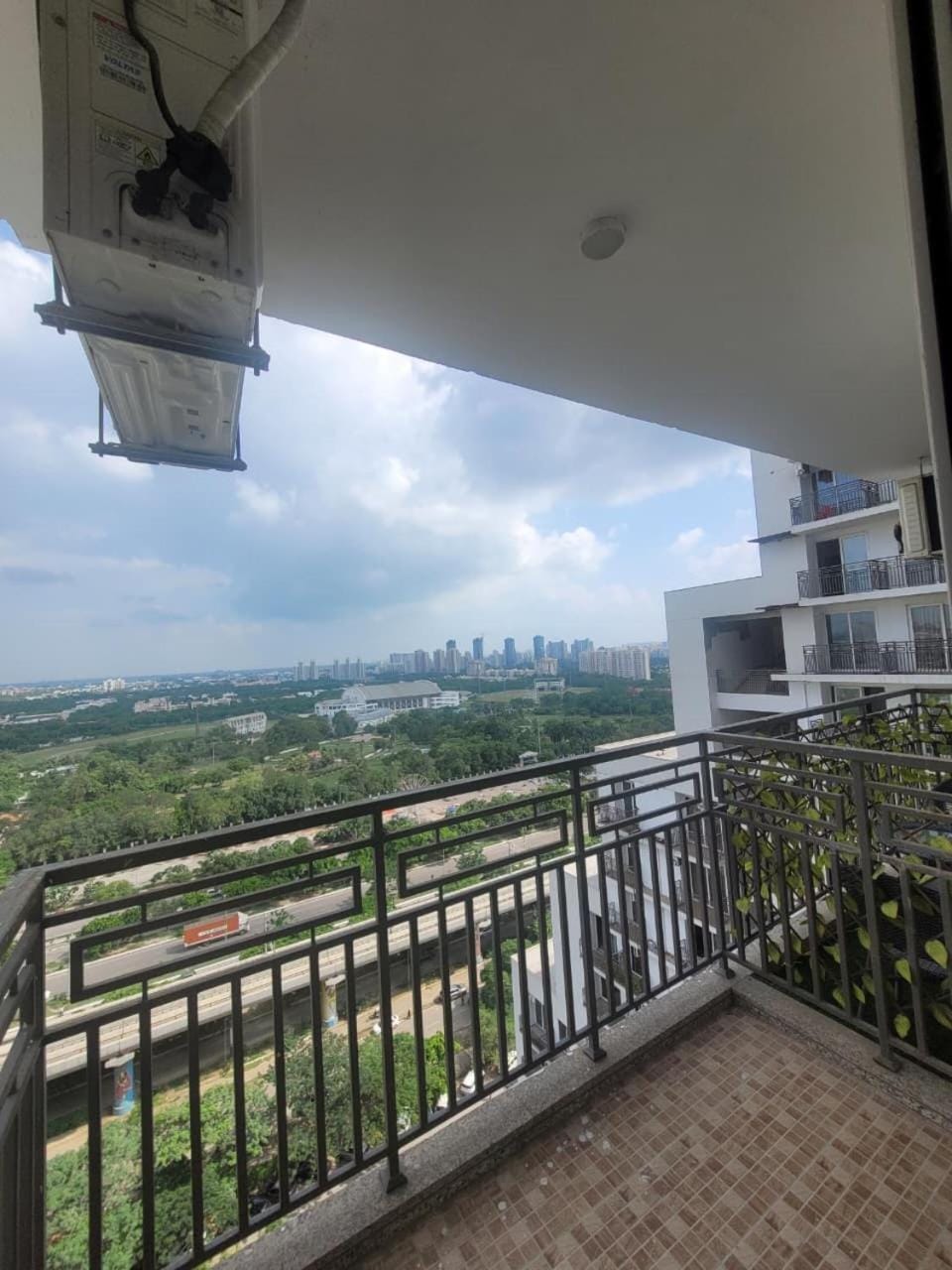 View (from property/room), City view