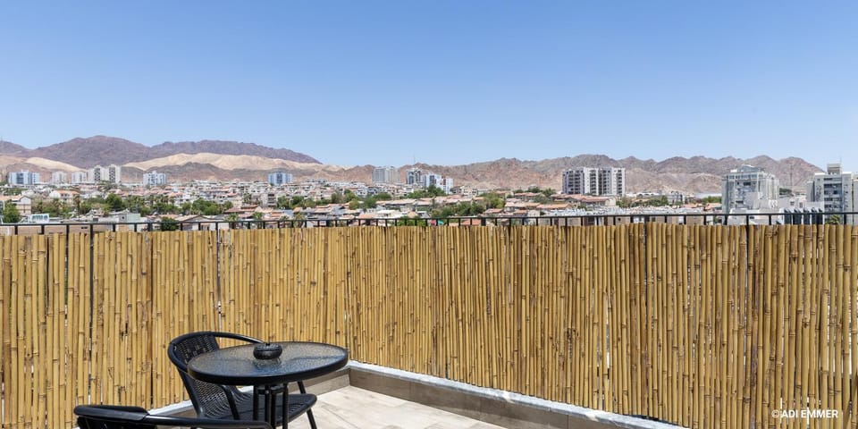 Property building, Day, Natural landscape, View (from property/room), Balcony/Terrace, City view, Mountain view