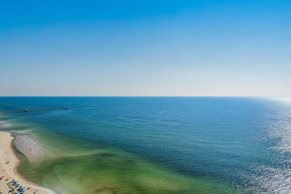 Oceanfront oasis with shared pools hot tubs beach access & private balcony House in Panama City Beach