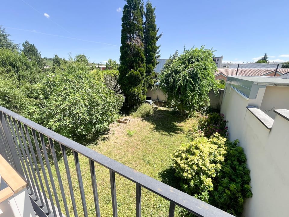 Garden, Garden view