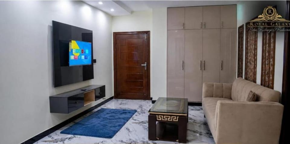 Royal Suites Bed and Breakfast in Islamabad Capital Territory
