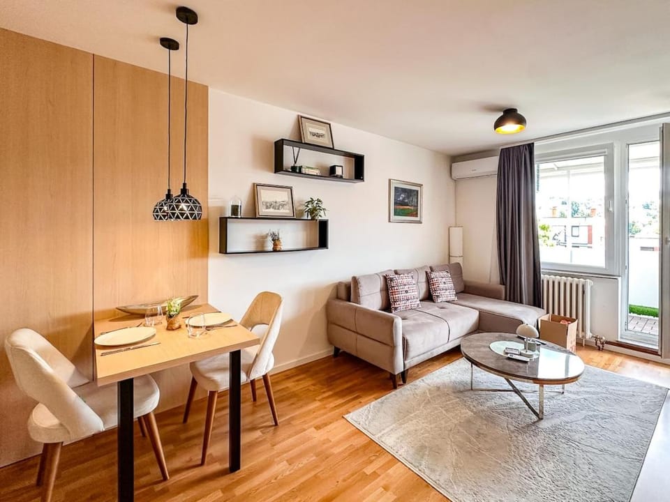 Brickville Modern Apartment Apartment in Sarajevo