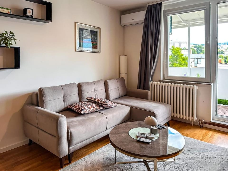 Brickville Modern Apartment Apartment in Sarajevo