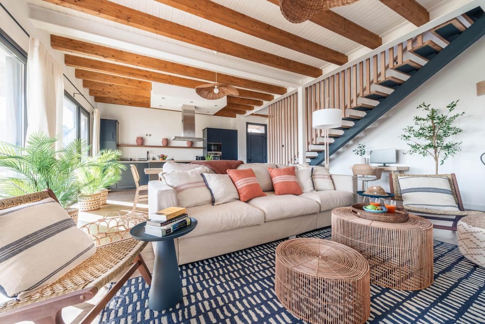 Lounge or bar
