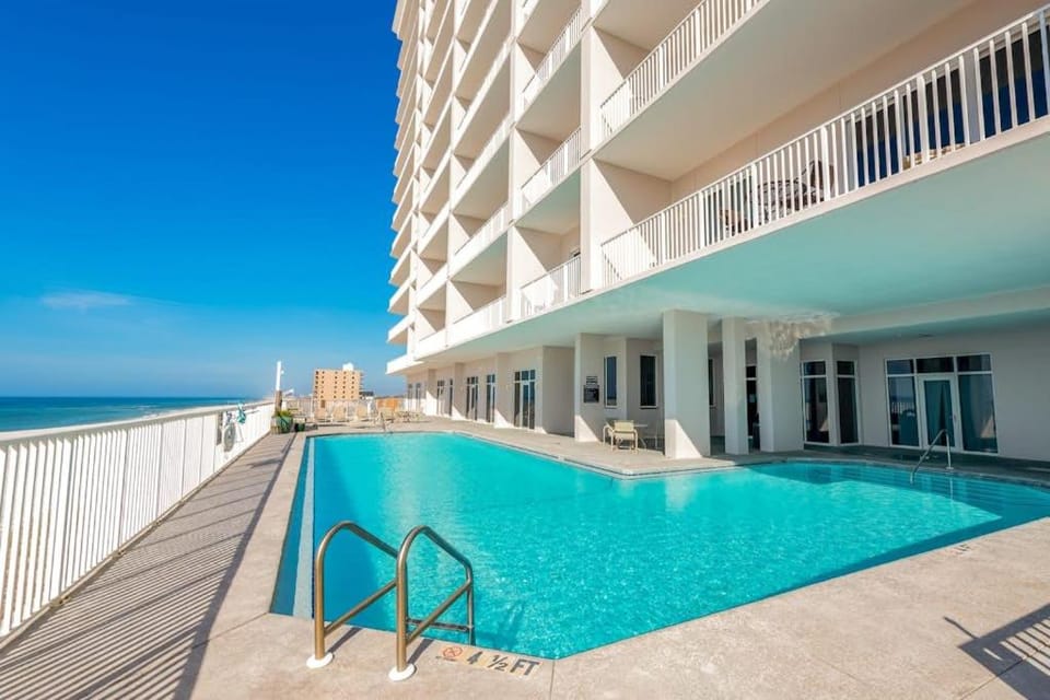 Inviting Gulf-front condo In Perdido Key with waterfront pool hot tub and oceanfront balcony House in Perdido Key