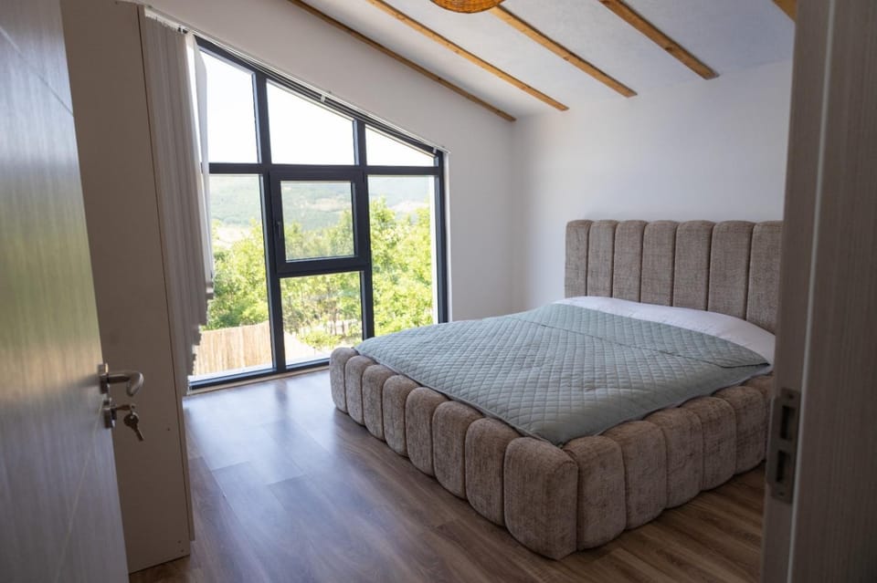 Luxurious Villa - Mramor Villa in Serbia