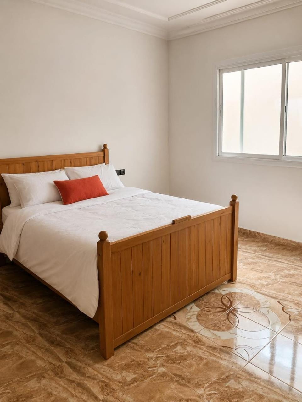 Etage indépendant prés de la mer et TGV Apartment in Tangier