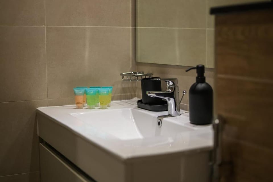 Masdar Modern Studio Apartment in Abu Dhabi