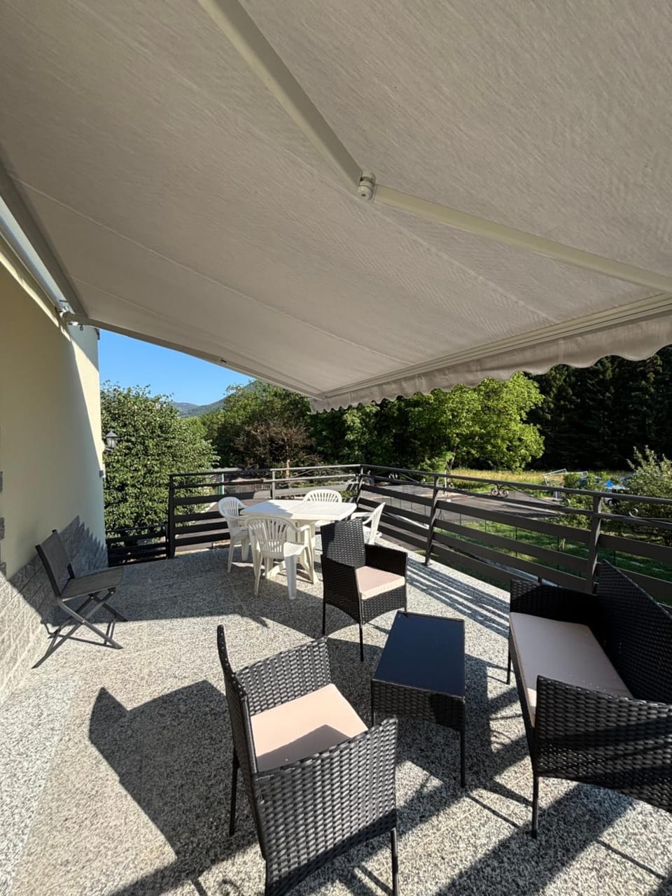 Patio, Natural landscape, Garden, Balcony/Terrace, Garden view