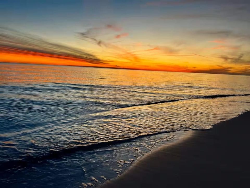 Golf Cart - 3 Min Walk to Beach - Rooftop Gulf Views House in South Walton County