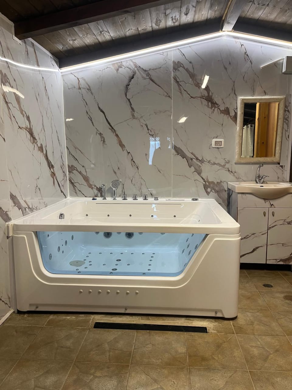 Hot Tub