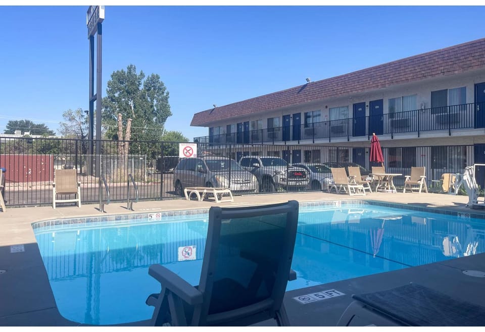 Property building, Pool view, Swimming pool