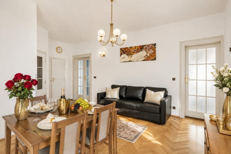 Royal Prague Heart Suite Apartment in Prague