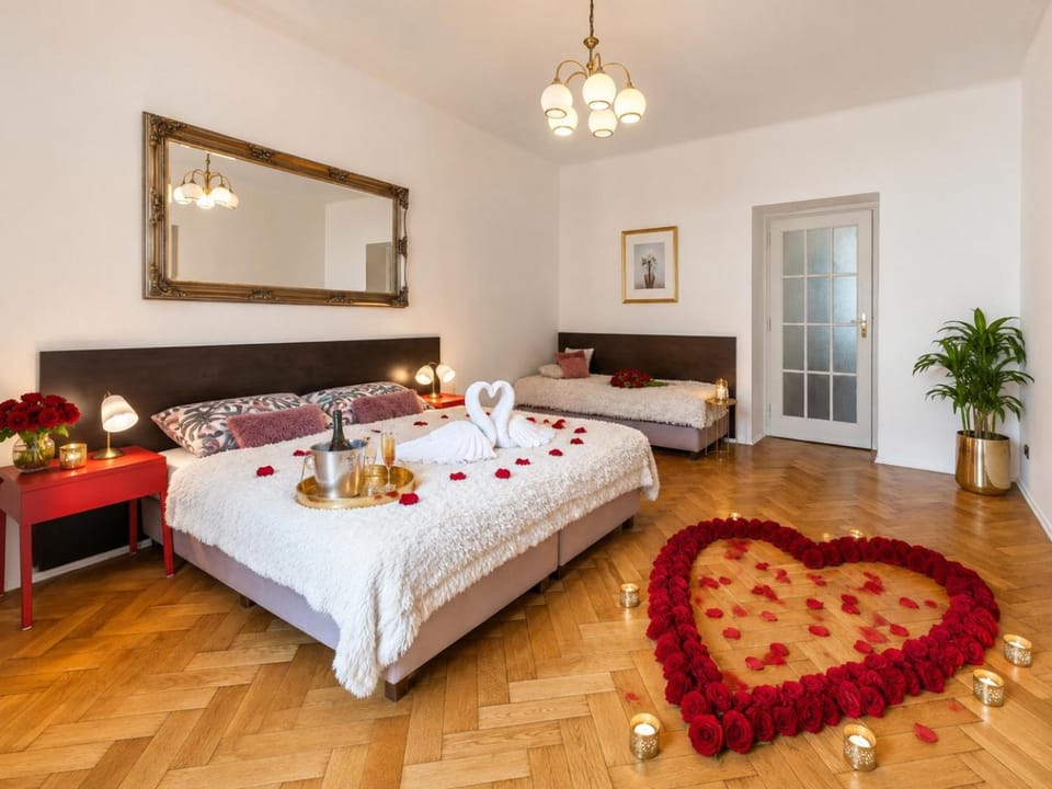 Royal Prague Heart Suite Apartment in Prague